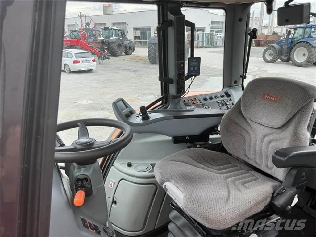 Valtra N 163 D Traktory