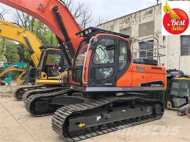 Doosan DX 300 LC Pásová rýpadla