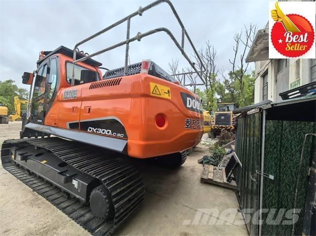 Doosan DX 300 LC Pásová rýpadla