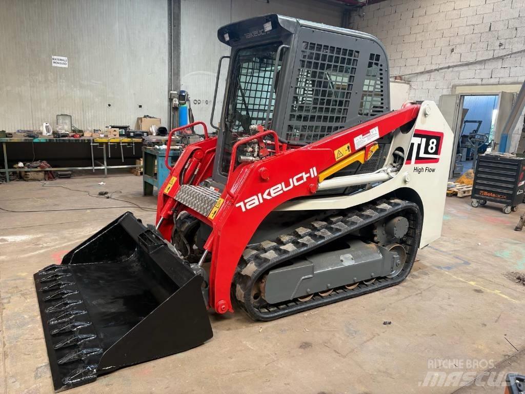 Takeuchi TL 8 Smykem řízené nakladače