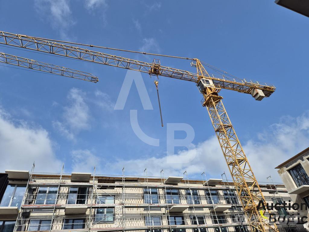 Liebherr 112 ECH Stavební jeřáby