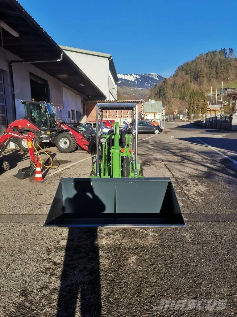 Striegel 160 YA Čelní nakladače a rypadla