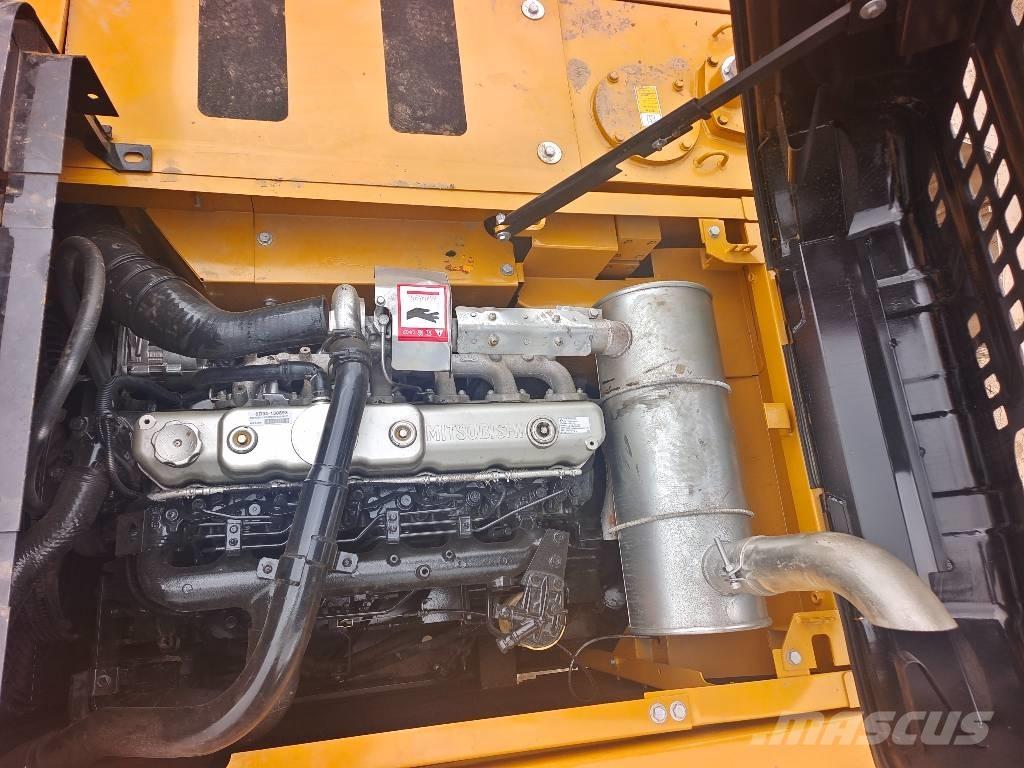 Sany SY 215 C Pásová rýpadla