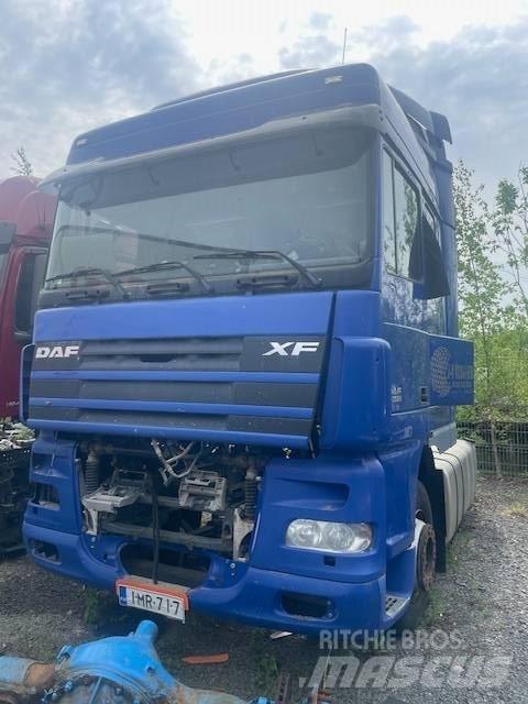 DAF XF SC hytti Kabiny a interiér