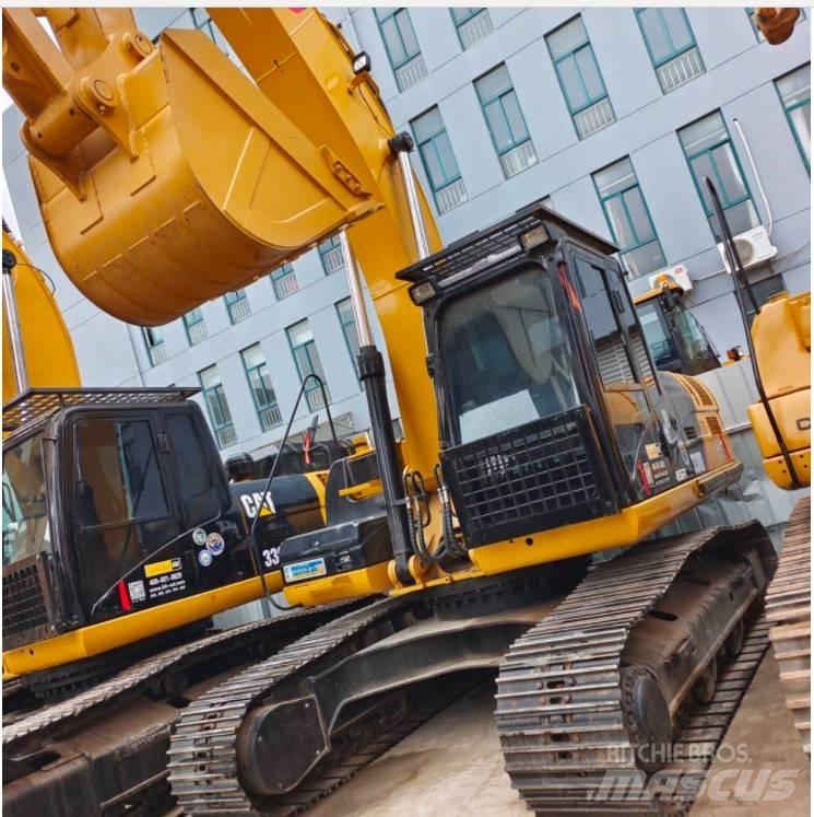 CAT 325 D Pásová rýpadla
