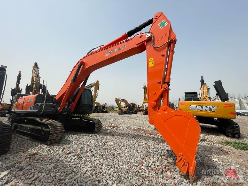 Hitachi ZX 360 Pásová rýpadla