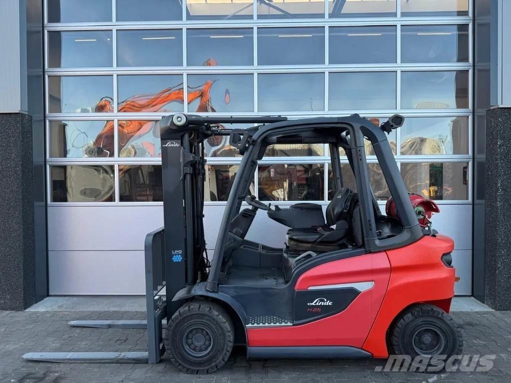 Linde H25 Další