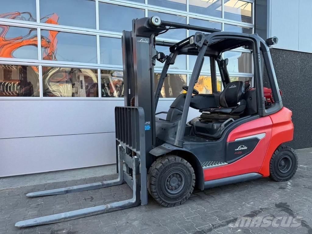 Linde H25 Další