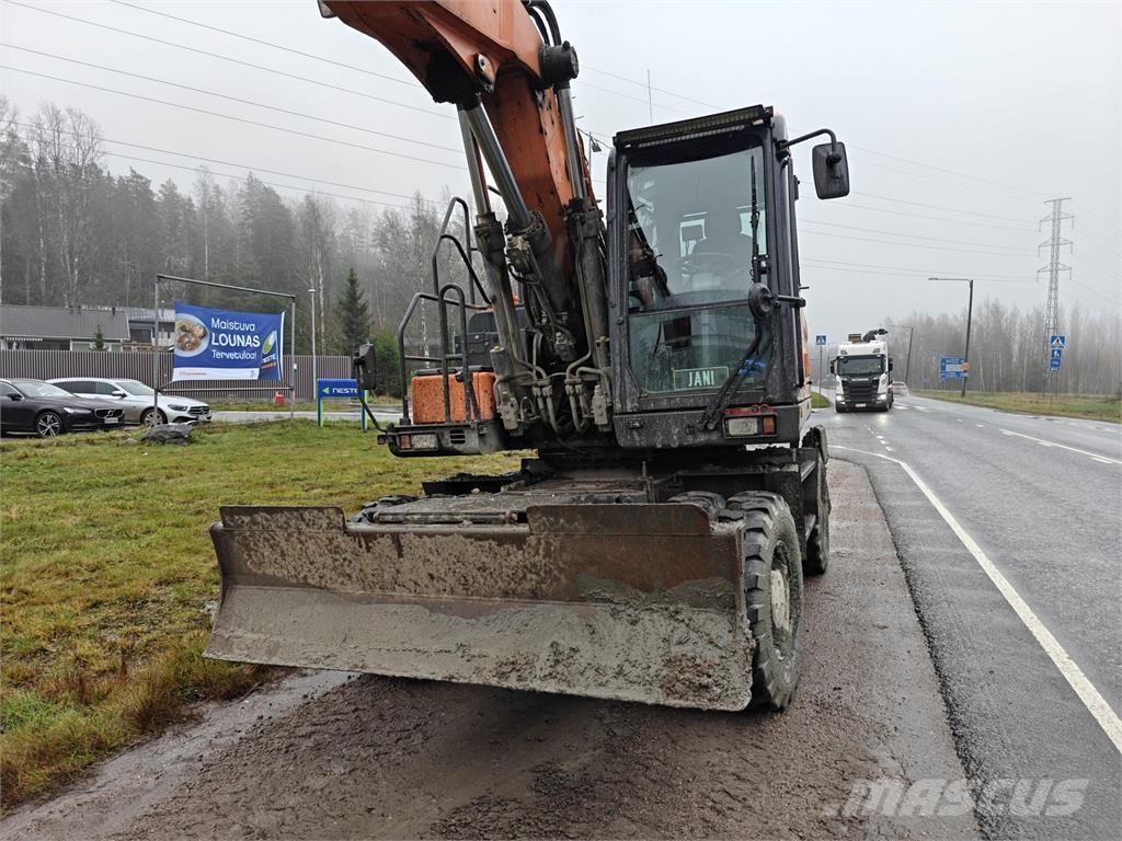 Doosan DX 210 W-7 Kolová rýpadla