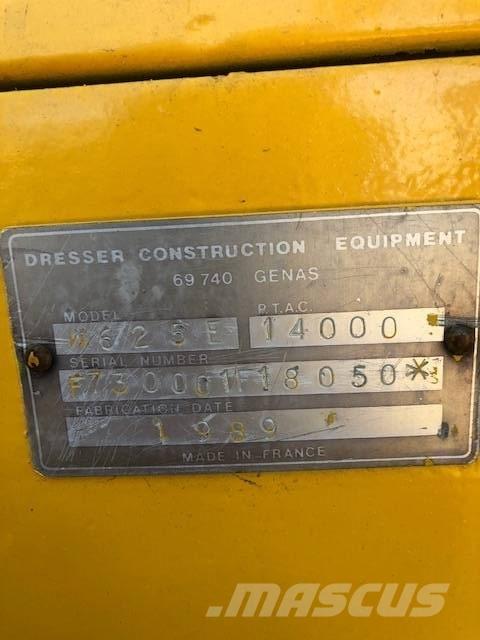 Furukawa 625E Kolová rýpadla