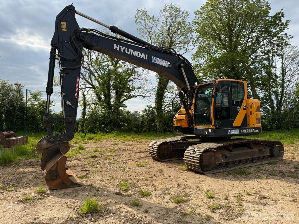 Hyundai HX235 A LCR Pásová rýpadla