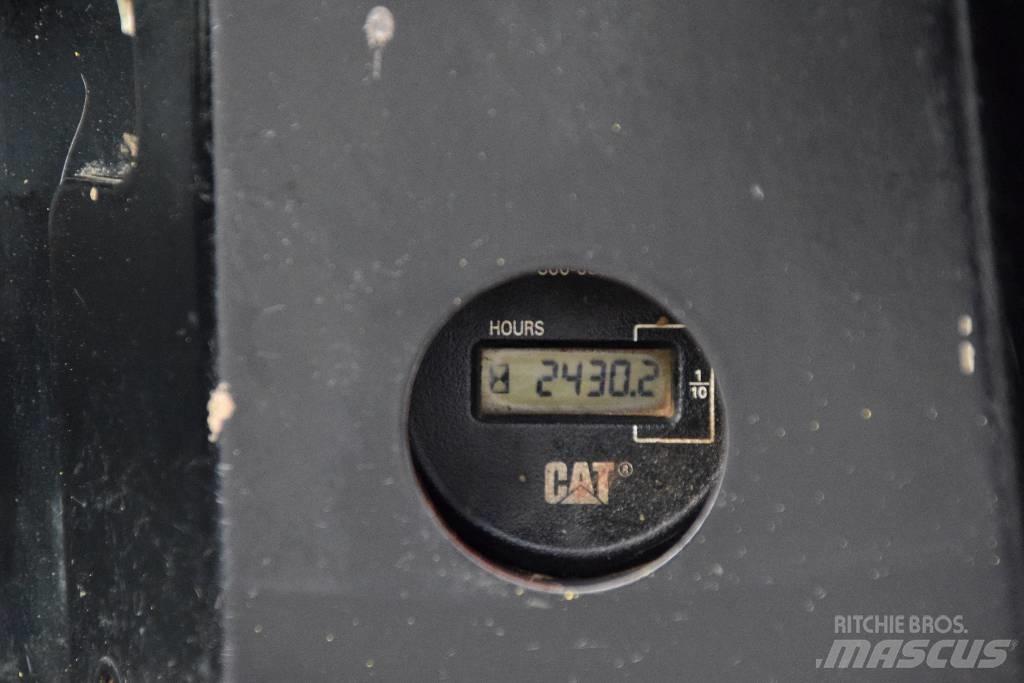 CAT 305E 2CR Mini rýpadla < 7t