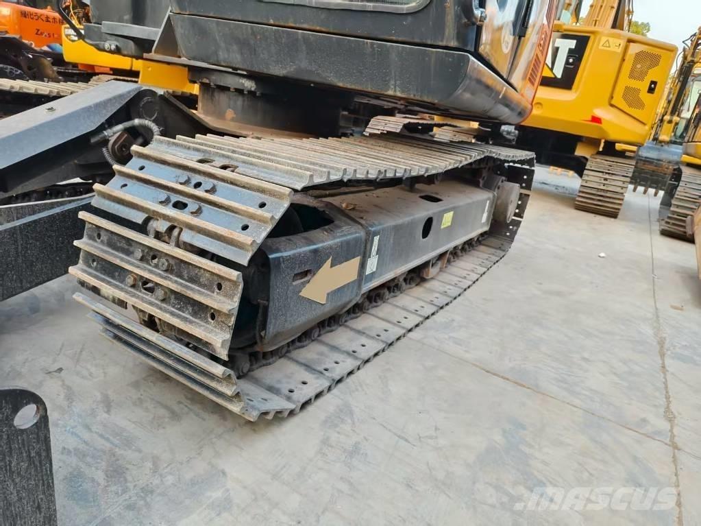 Hitachi ZX 70 Midi rýpadla 7t - 12t