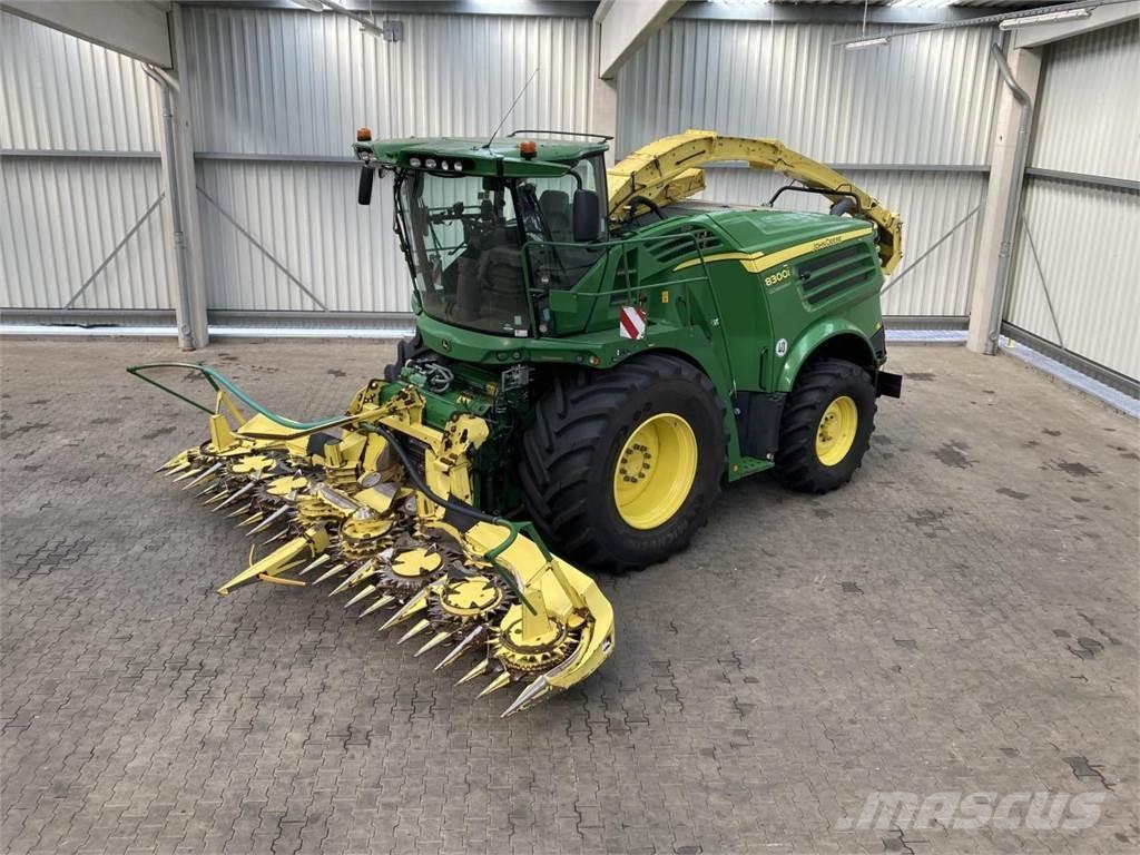 John Deere 8300 Samojízdné sekačky