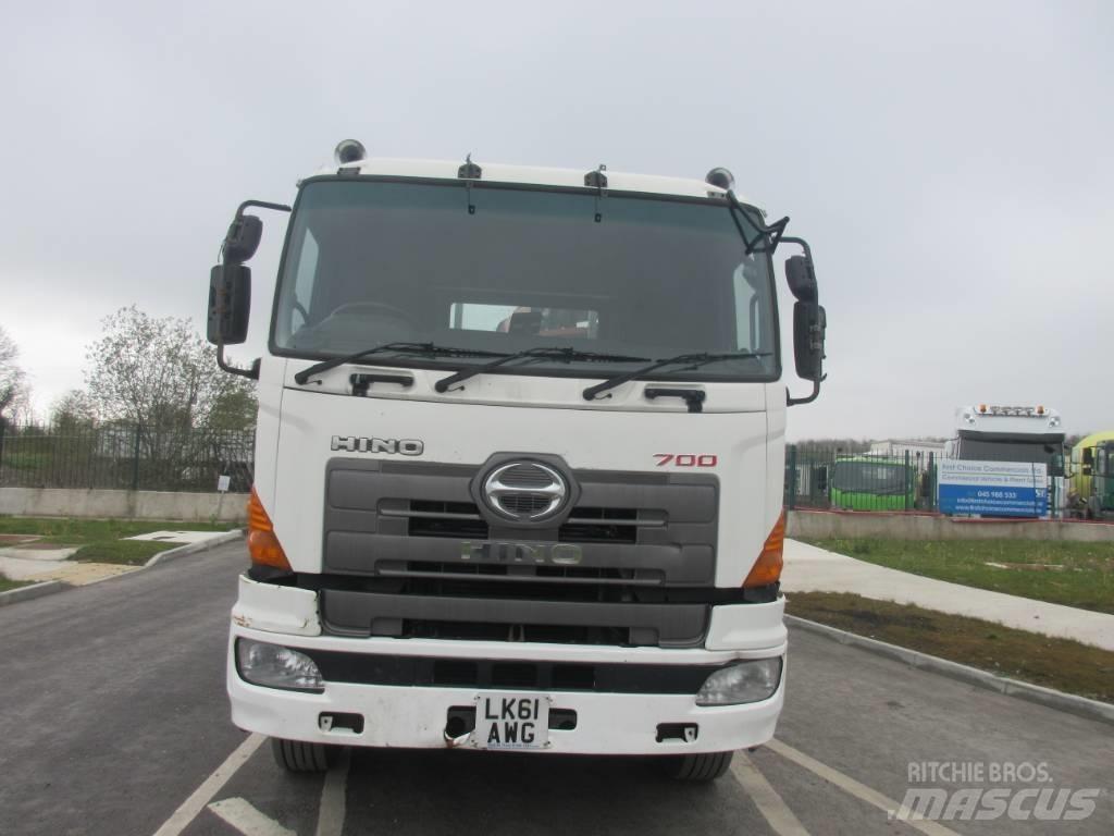 Hino 700 Autojeřáby, hydraulické ruky