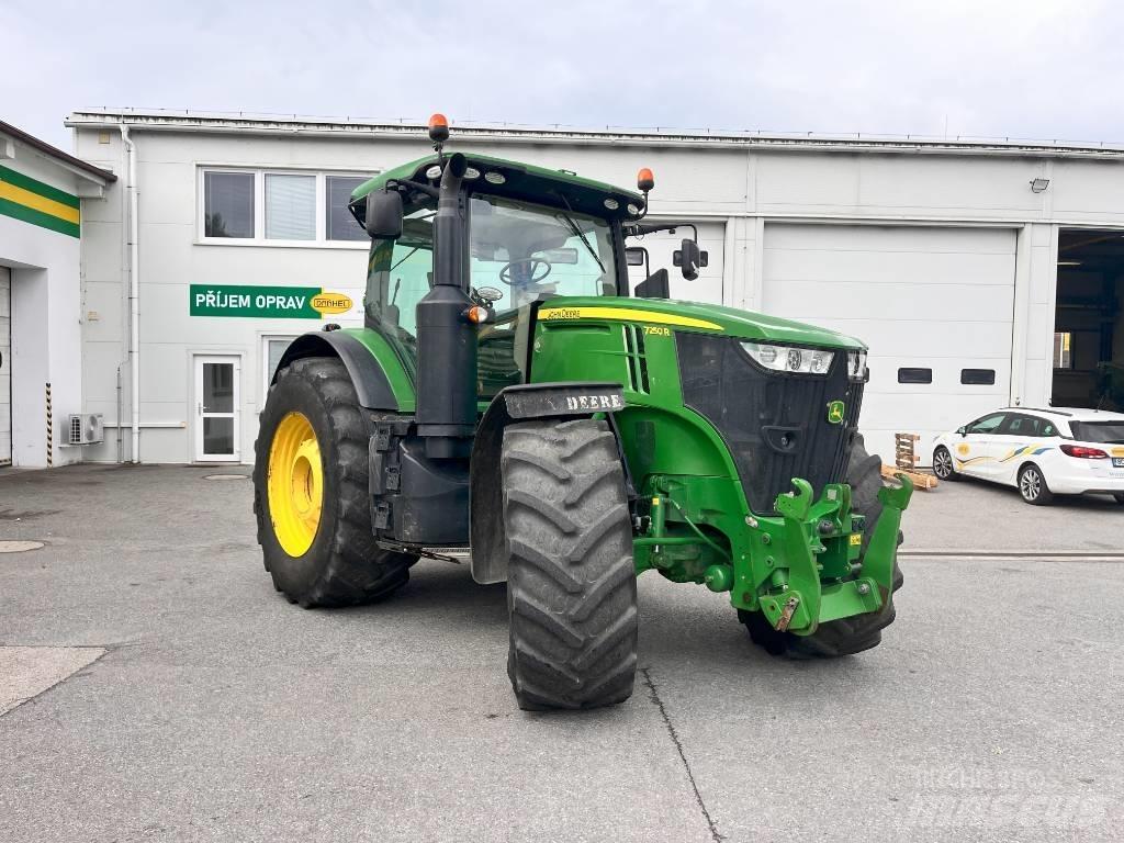 John Deere 7250 R Traktory