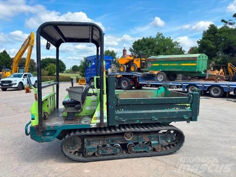 Yanmar C 30 R-1 Pásové dempry