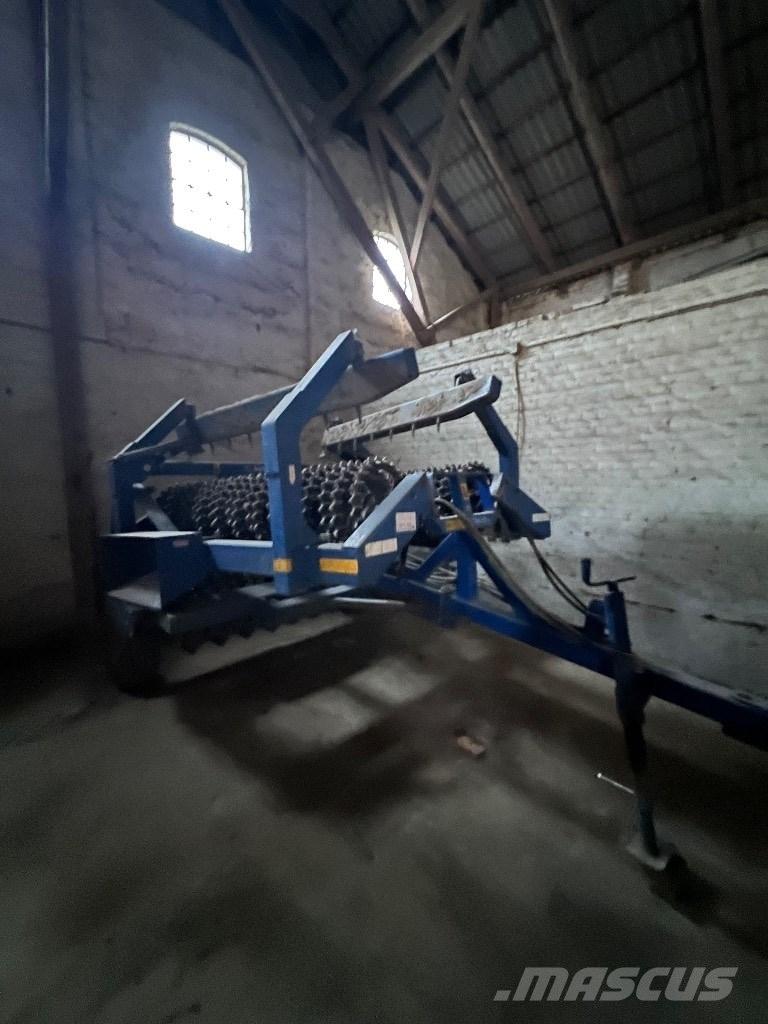 Dal-Bo MiniMax 630 Válce