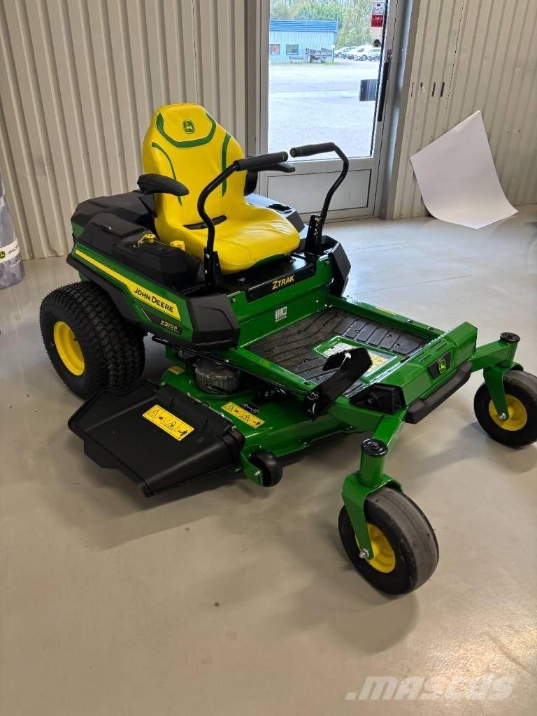 John Deere Z370R Samojízdné sekačky