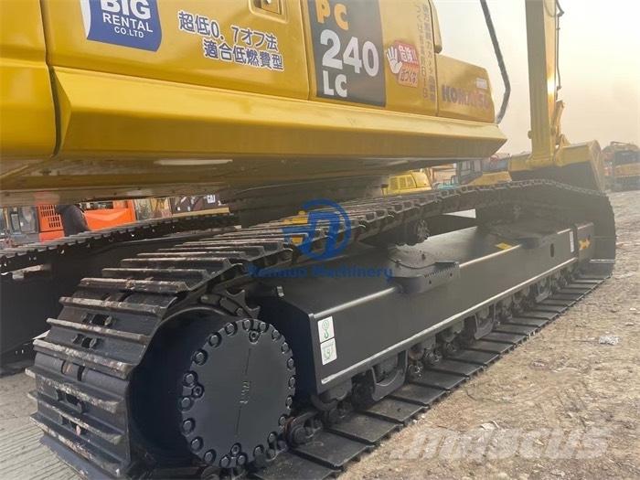 Komatsu PC 240 -8 Pásová rýpadla