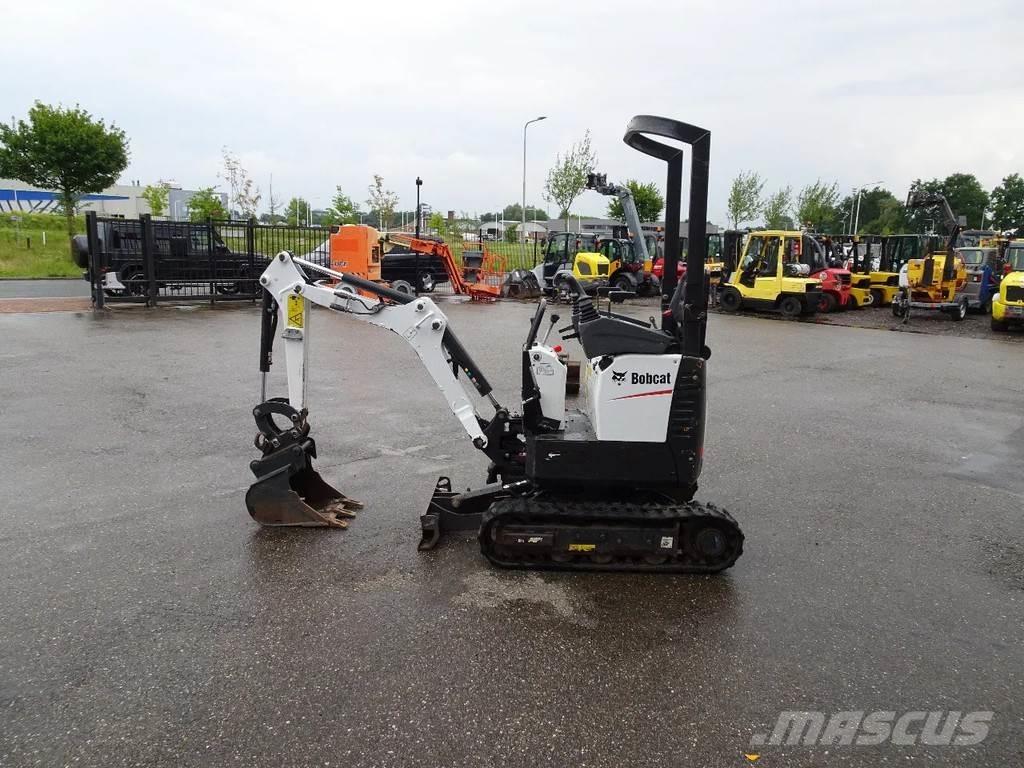 Bobcat E10Z Mini rýpadla < 7t