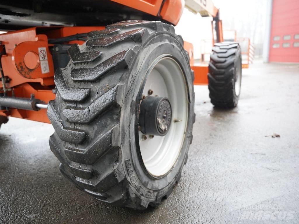 JLG 660 SJ Teleskopické plošiny