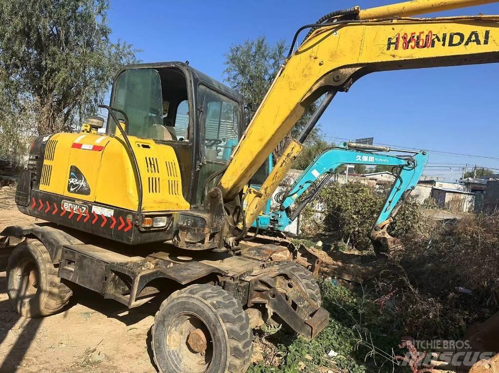 Hyundai R60W-7 Pásová rýpadla