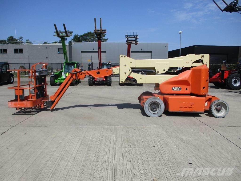 JLG E400AJPN (687) Kompaktní samohybné kloubové plošiny
