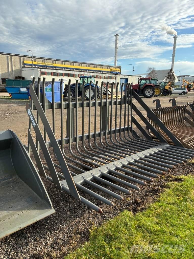 Norje Ensilagegrep Další