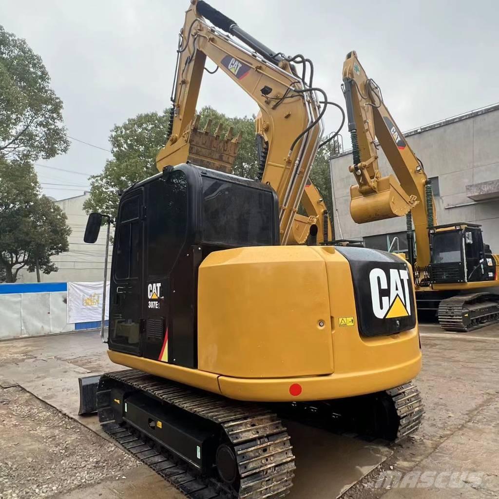 CAT 307E2 Mini rýpadla < 7t