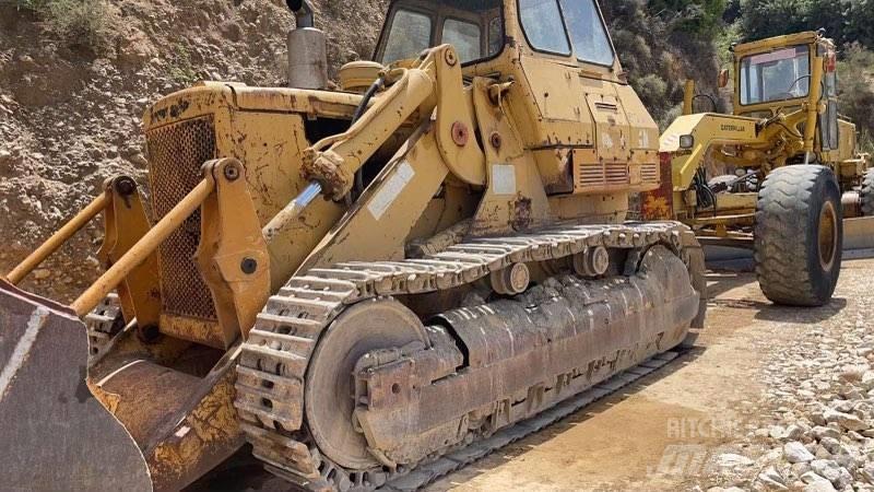 CAT 977 L Pásové nakladače