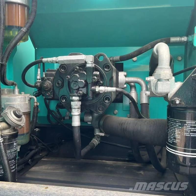 Kobelco SK 200 Pásová rýpadla