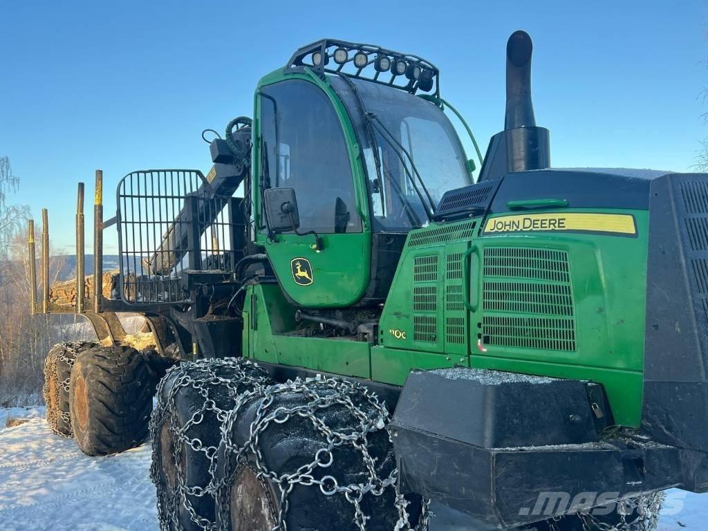 John Deere 1110 G Vyvážecí traktory