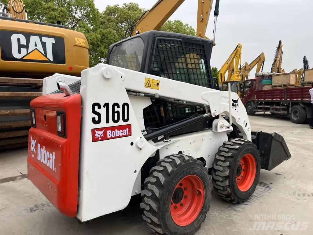 Bobcat S 160 Smykem řízené nakladače