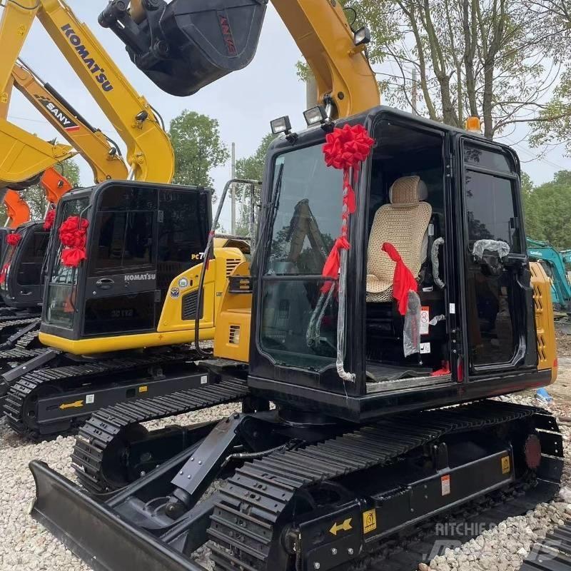 Sany SY 75 Midi rýpadla 7t - 12t