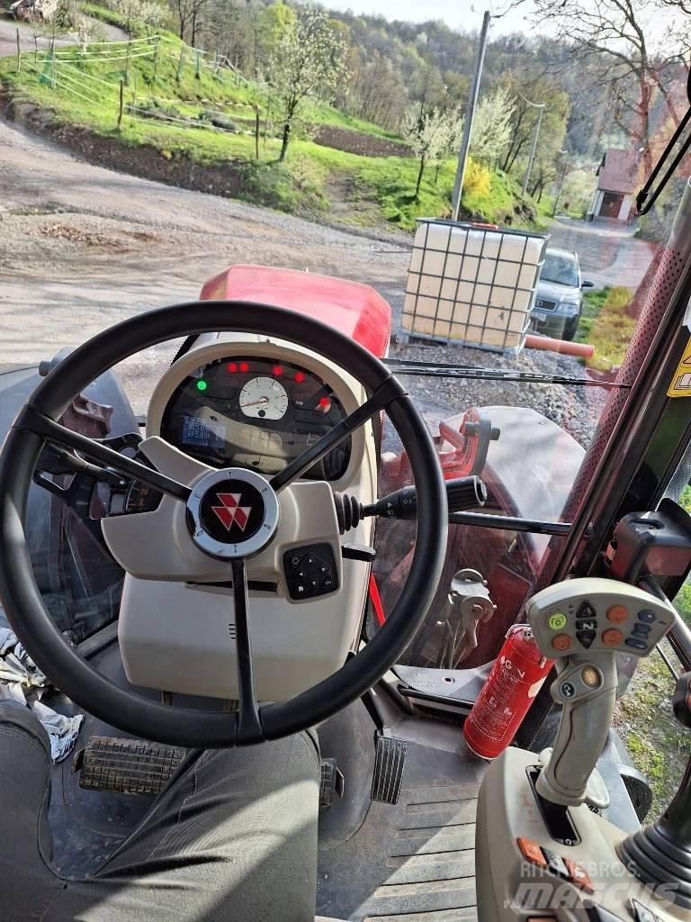 Massey Ferguson 7624 Traktory