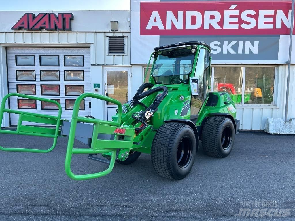 Avant Avant 860 I Smykem řízené nakladače