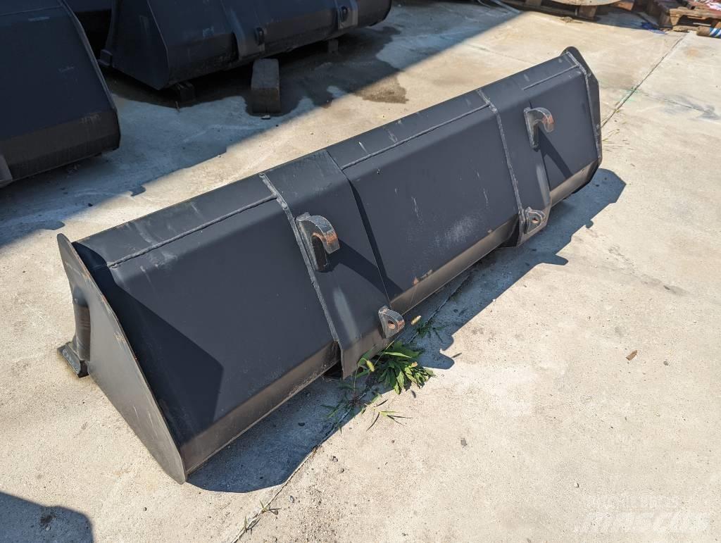 Loader bucket Lopaty