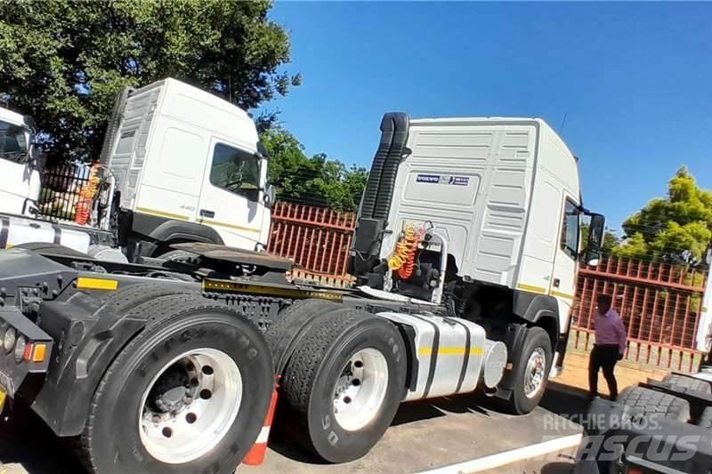 Volvo FMX(4) 440 Další