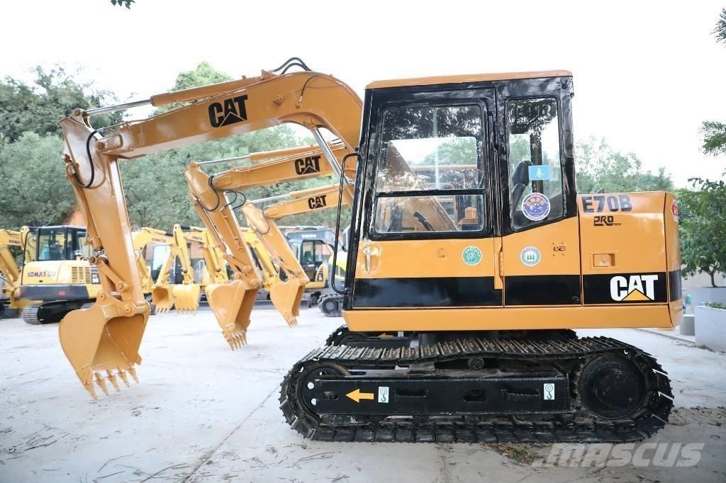CAT E 70 B Mini rýpadla < 7t
