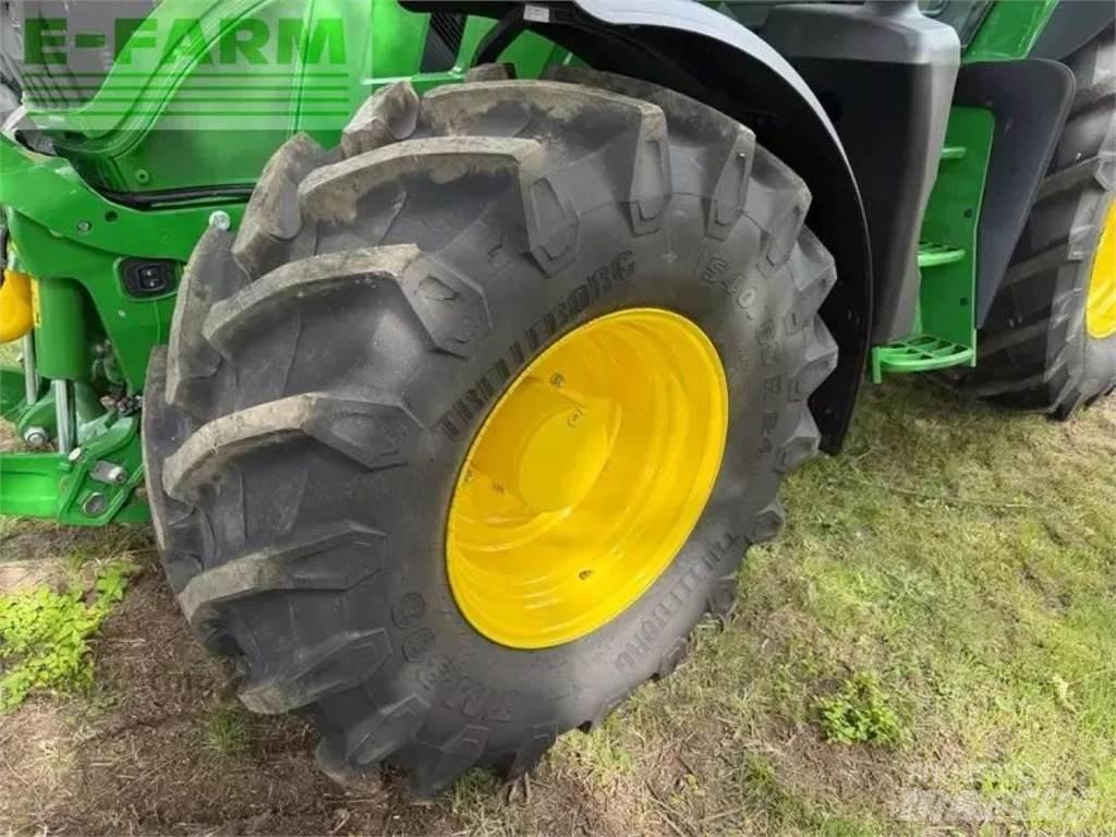John Deere 6r130 Traktory