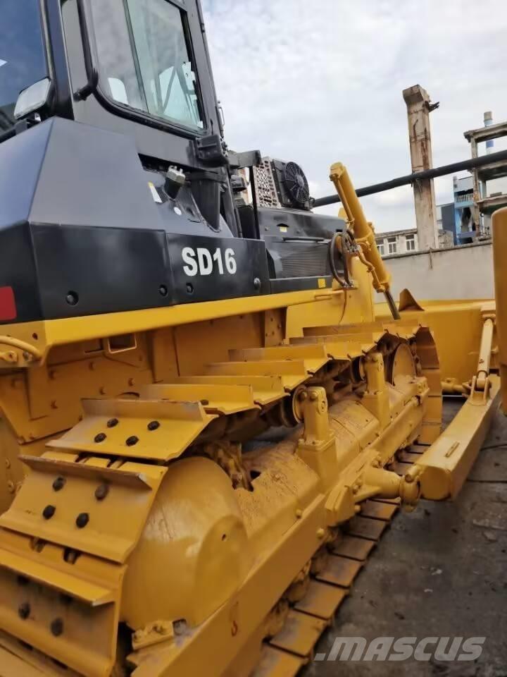 Shantui SD 16 Pásové dozery
