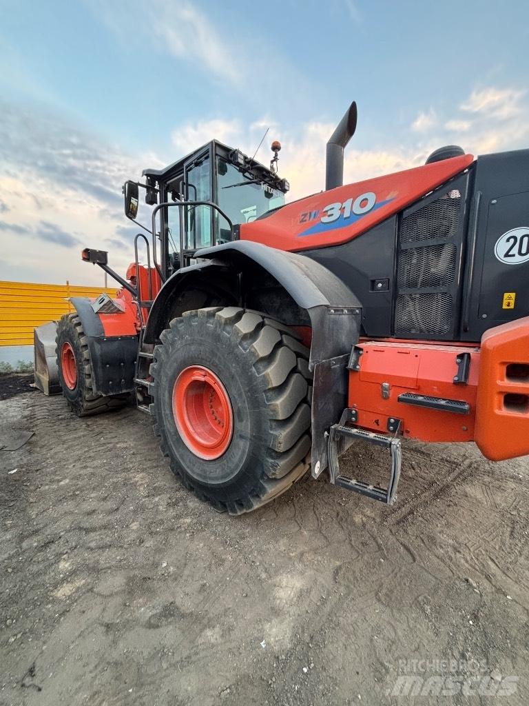 Hitachi ZW 310-6 Kolové nakladače