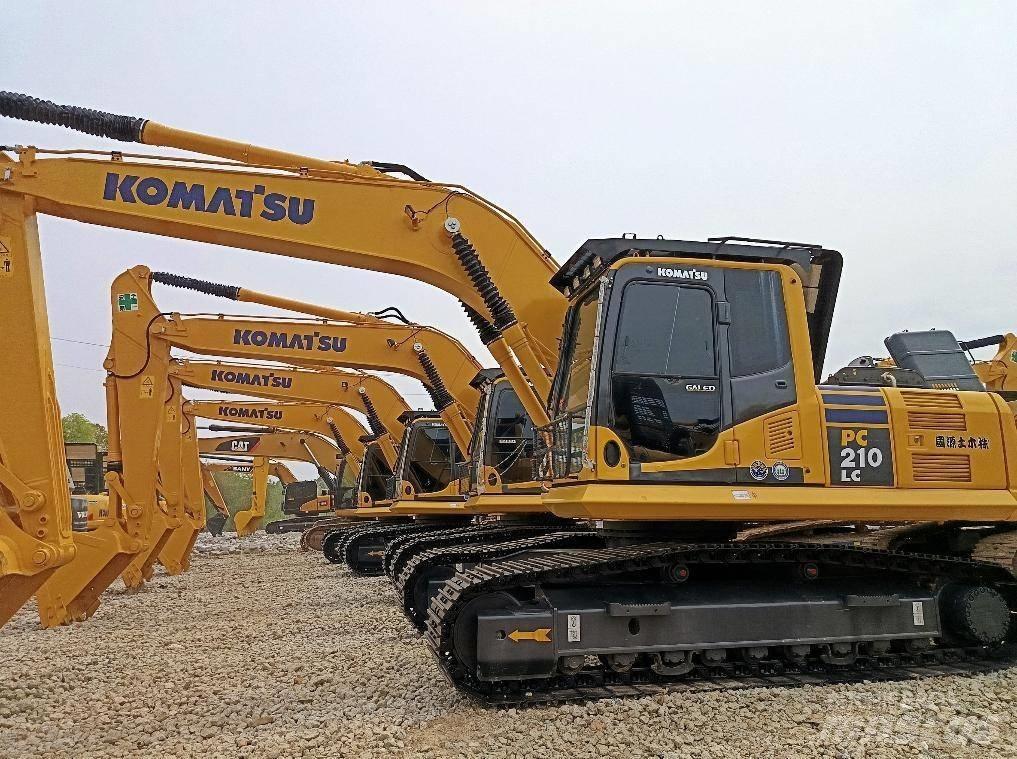 Komatsu PC 210 LC Pásová rýpadla