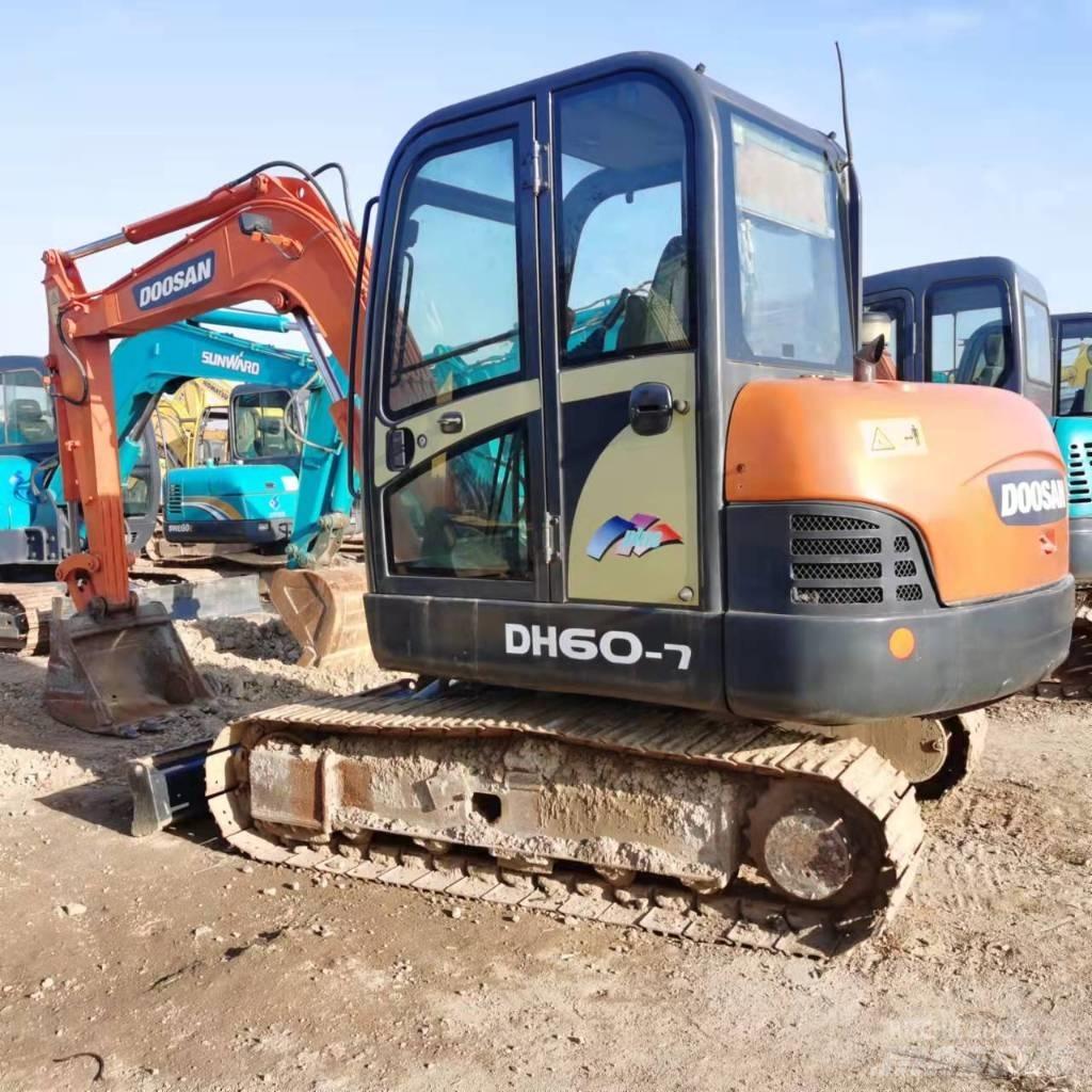 Doosan DH60-7 Pásová rýpadla