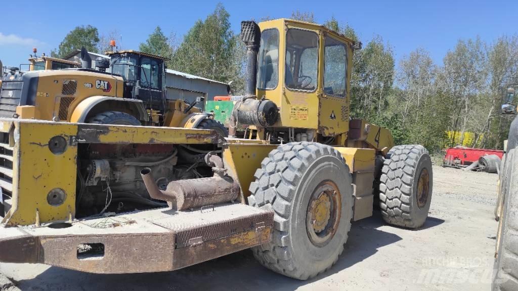 FADROMA NBS Kolové nakladače