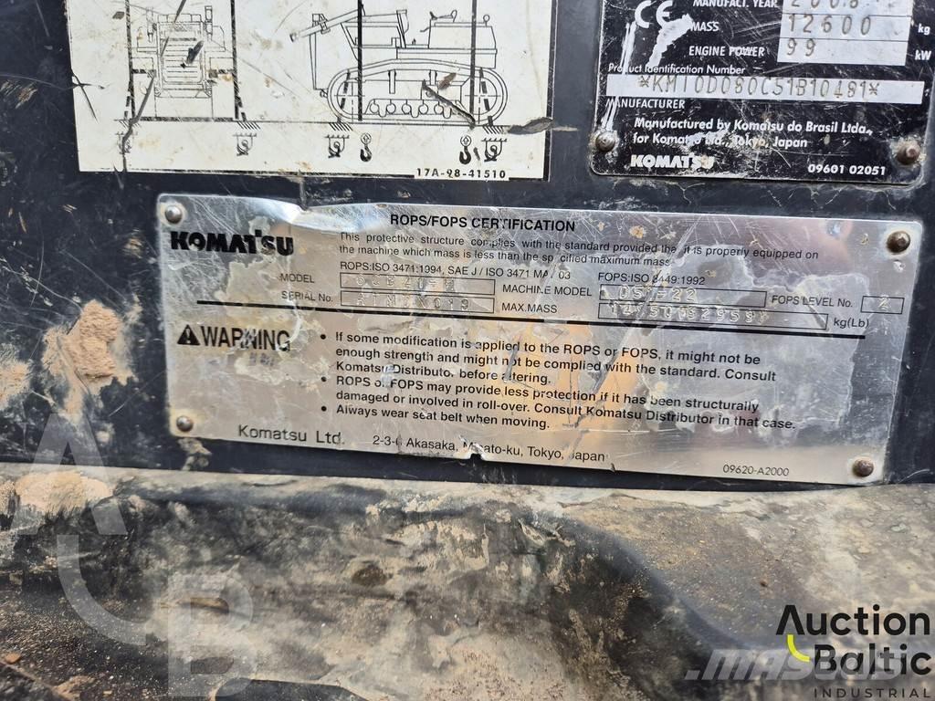 Komatsu D51EX-22 Pásové dozery