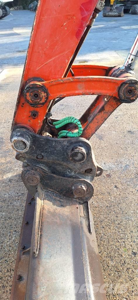 Kubota KX 080-4 Midi rýpadla 7t - 12t