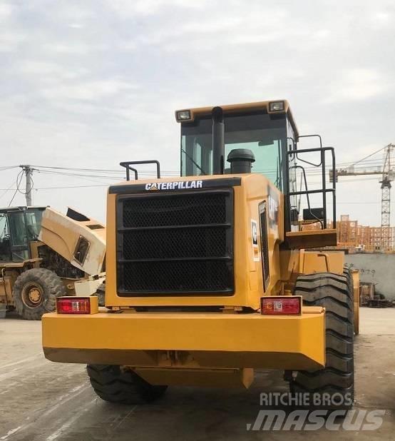 CAT 966H Kolové nakladače