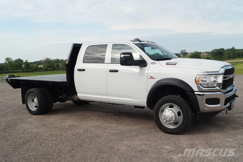 RAM 5500 TRADESMAN Valníky/Sklápěcí bočnice